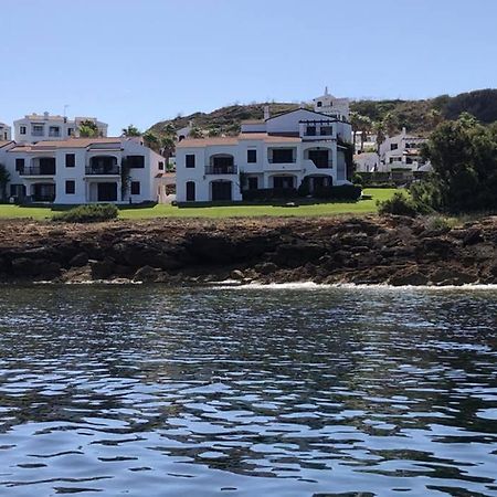 דירות פורנלס Miravent Terraza Y Jardin Frente Al Mar Menorca מראה חיצוני תמונה
